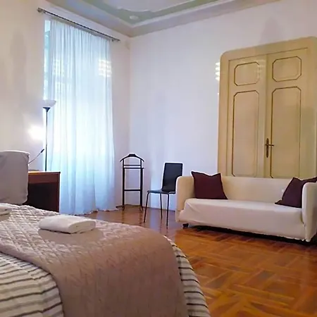 Bed & Breakfast Agli Incanti *