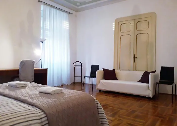 Alojamento de Acomodação e Pequeno-almoço Agli Incanti